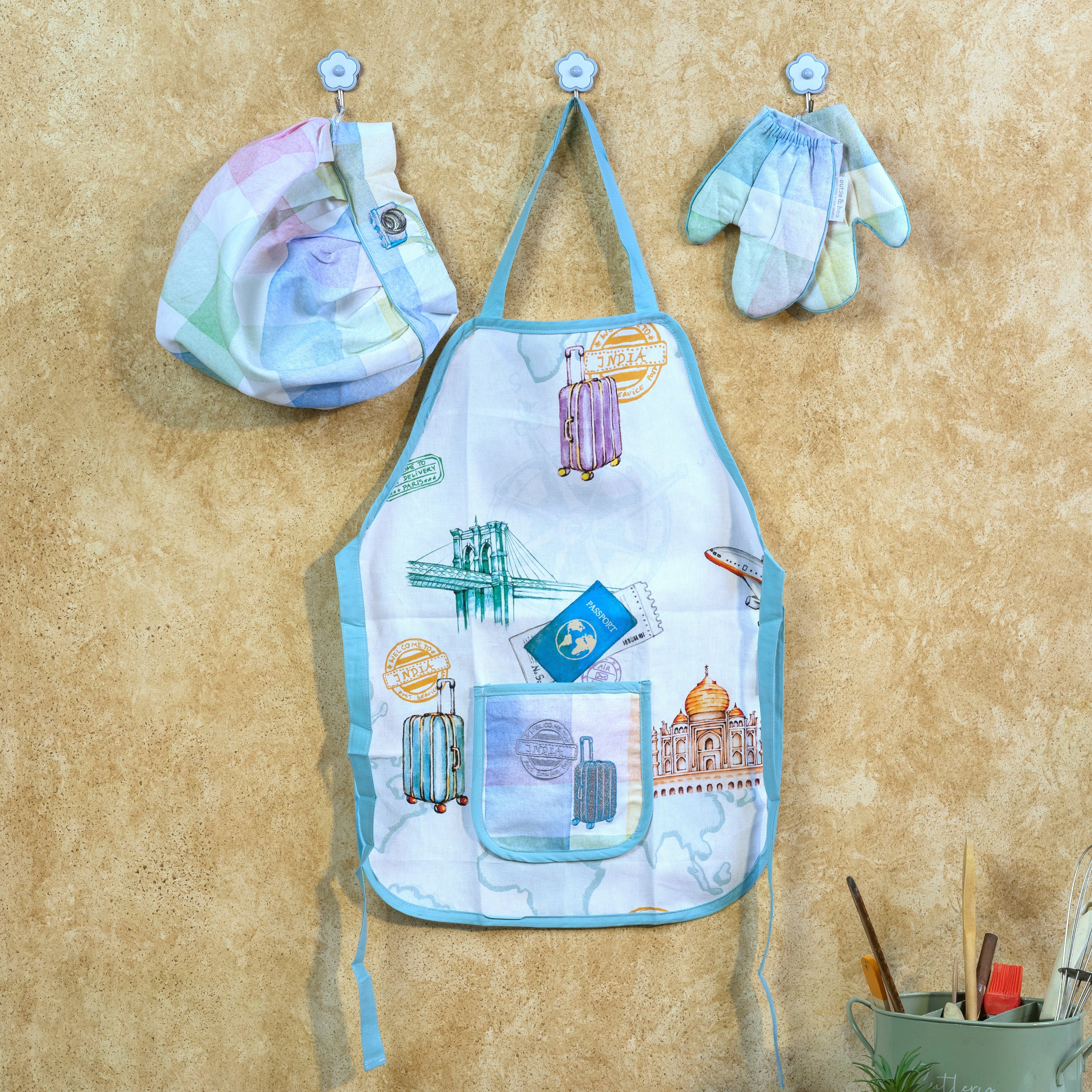 Passport To Wonderland - Little Chef Trio Set