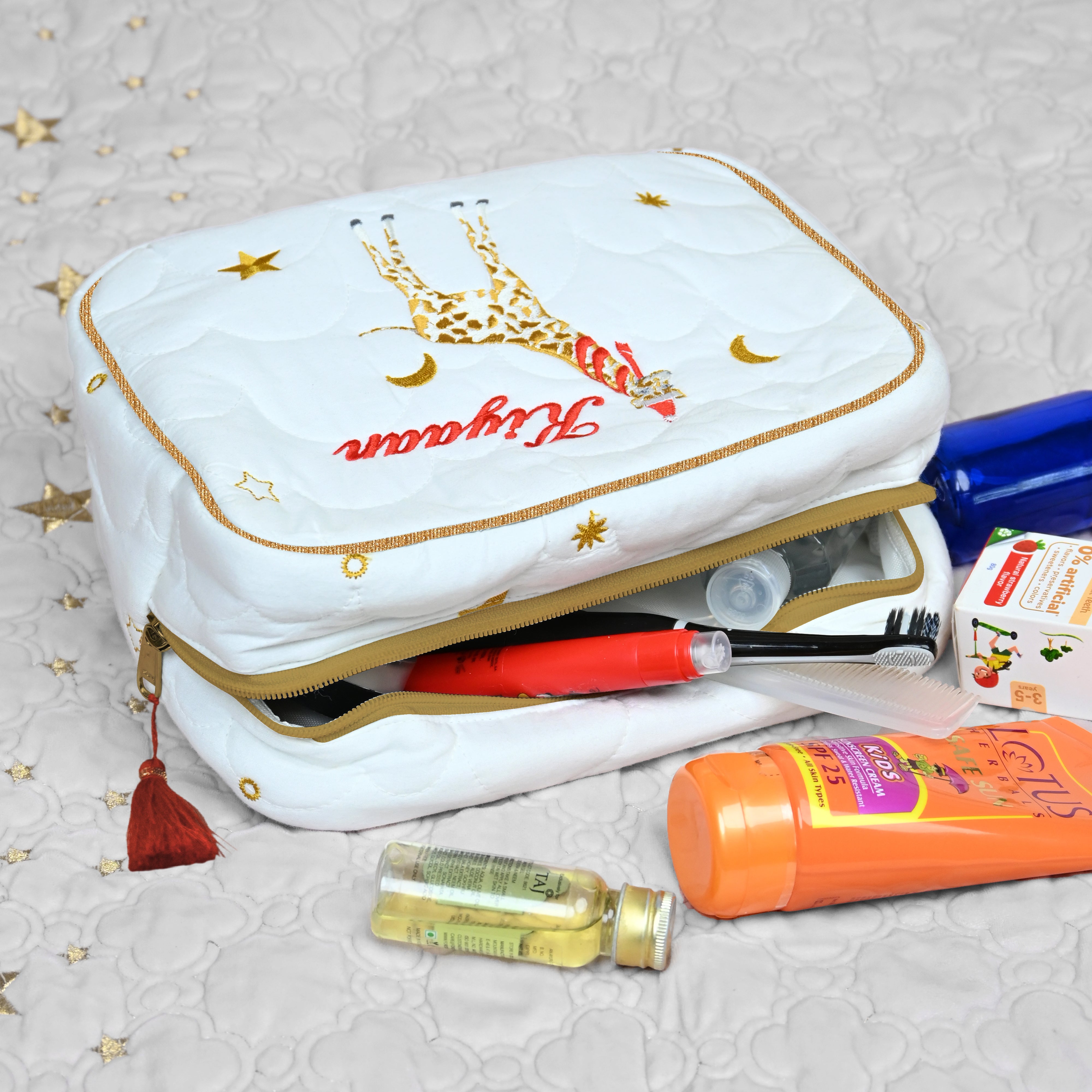 Giraffe Safari Carry - All Pouch