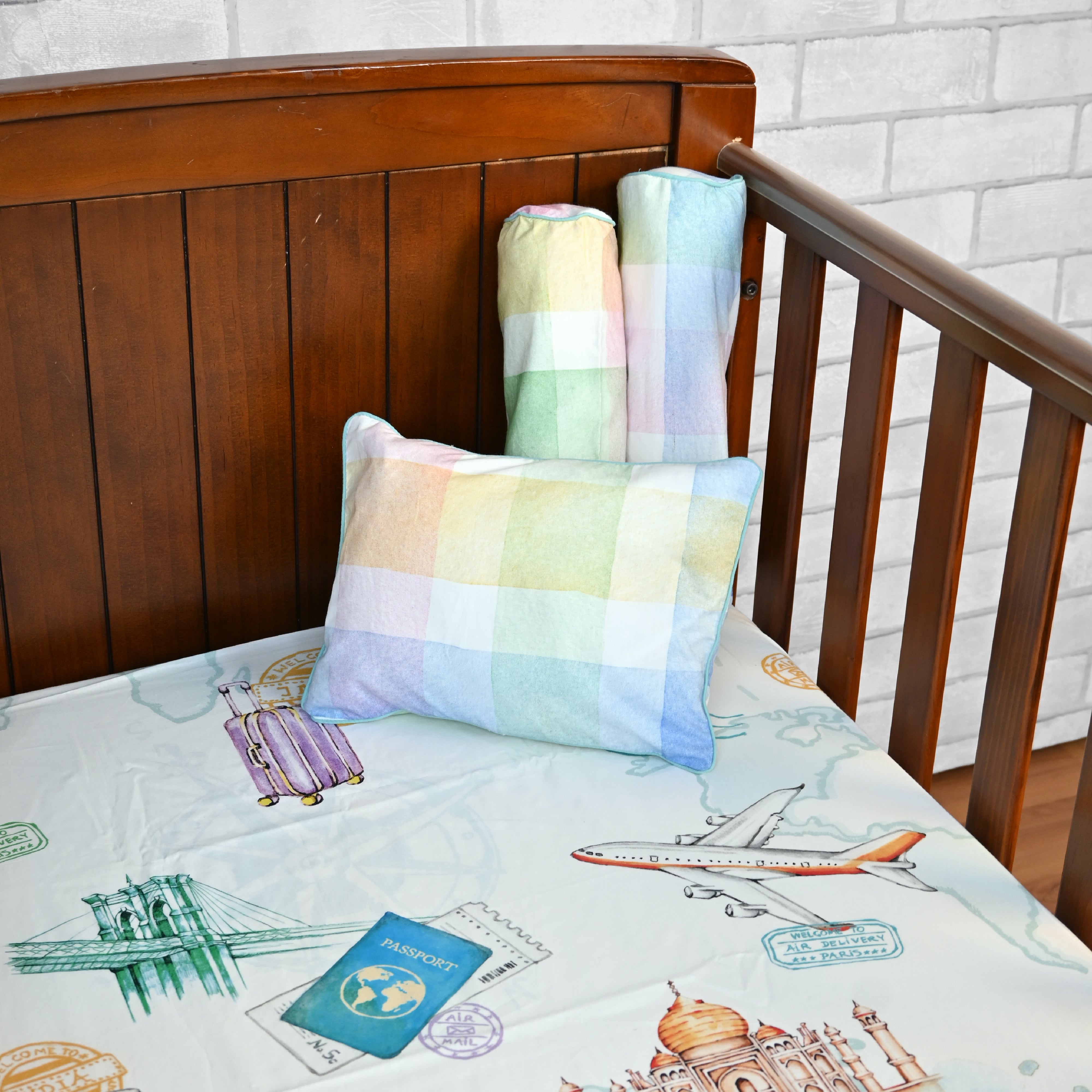 Passport To Wonderland - Crib Set of 3