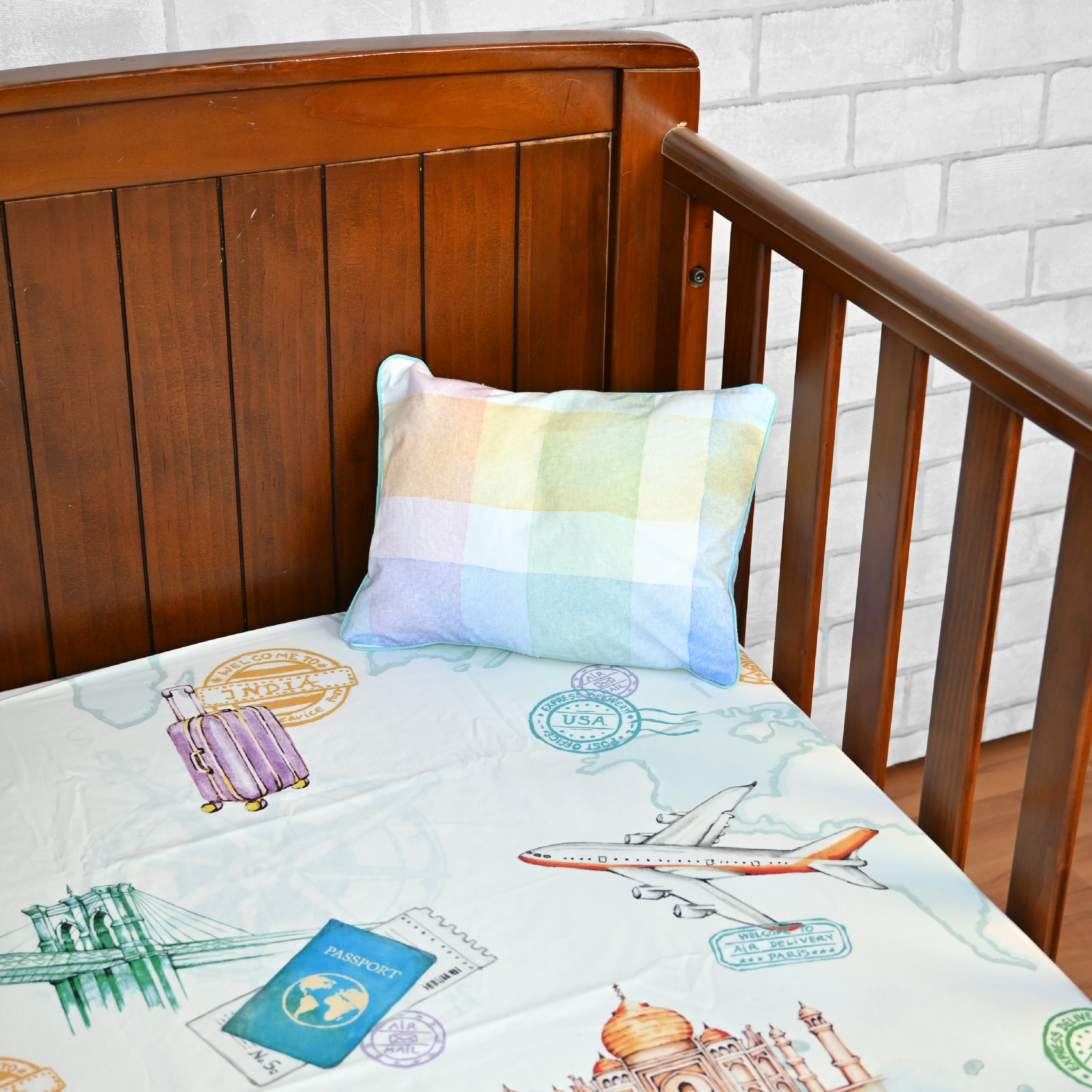 Passport To Wonderland - Crib Set of 3