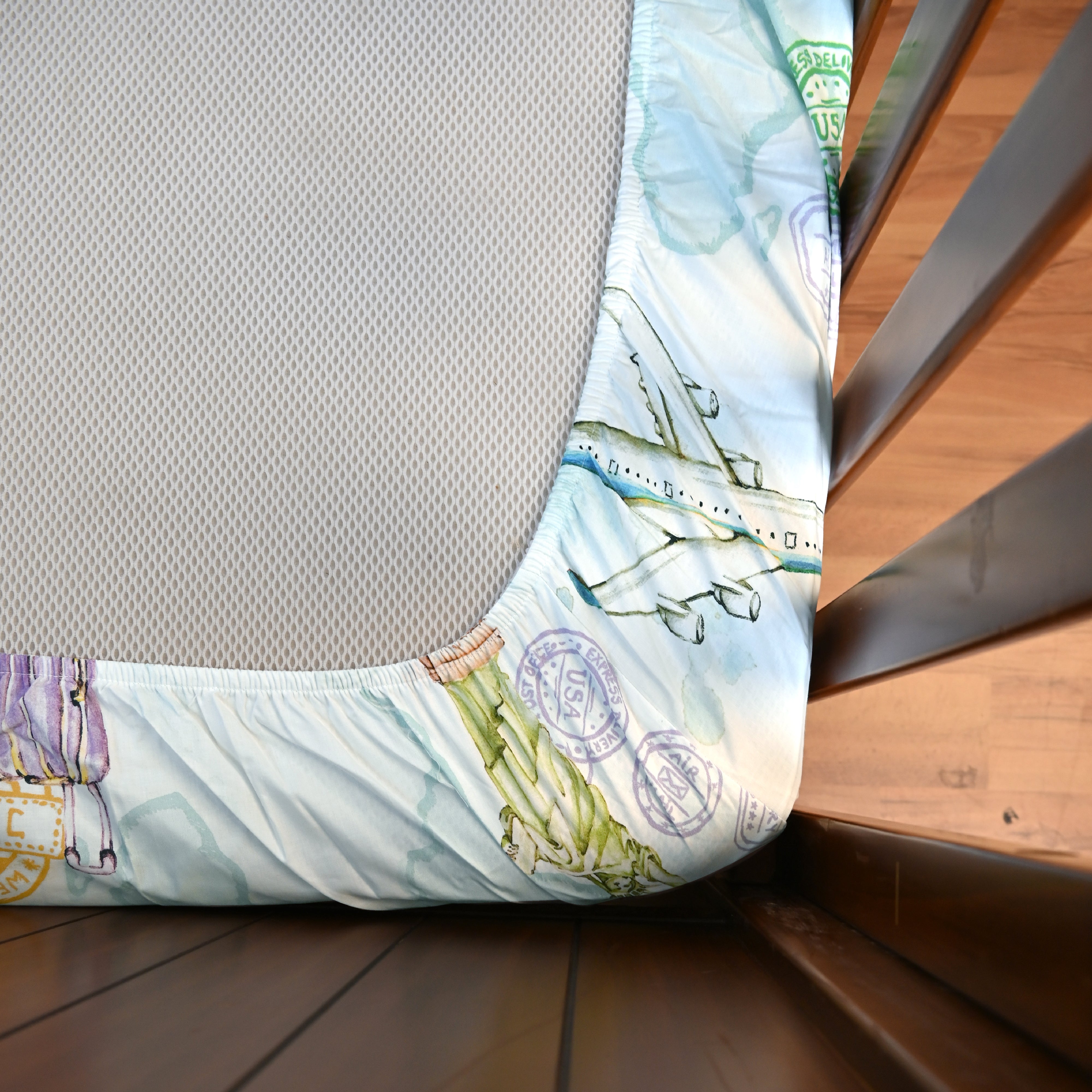 Passport To Wonderland - Crib Set of 3