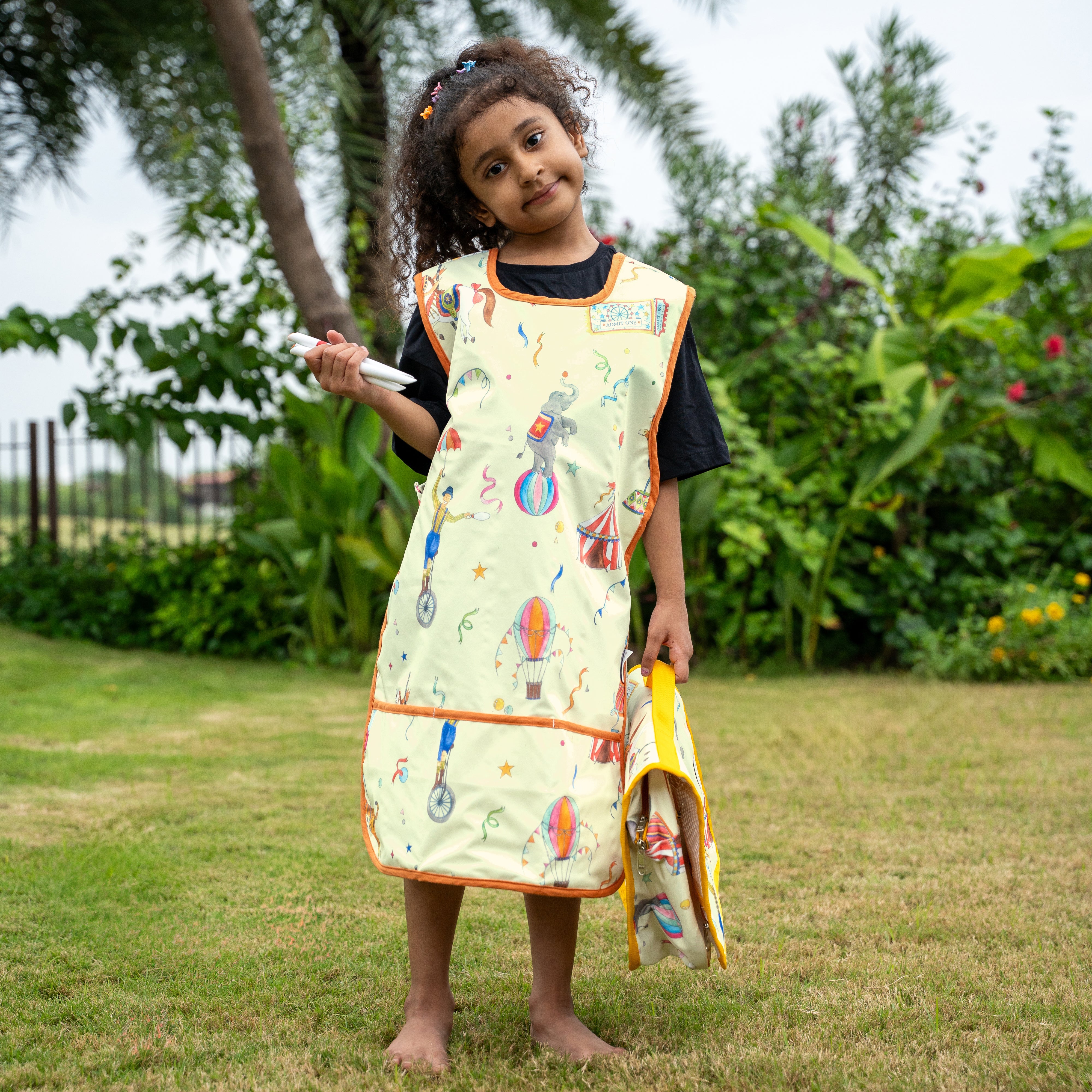 The Faraway Fair Little Artist Duo