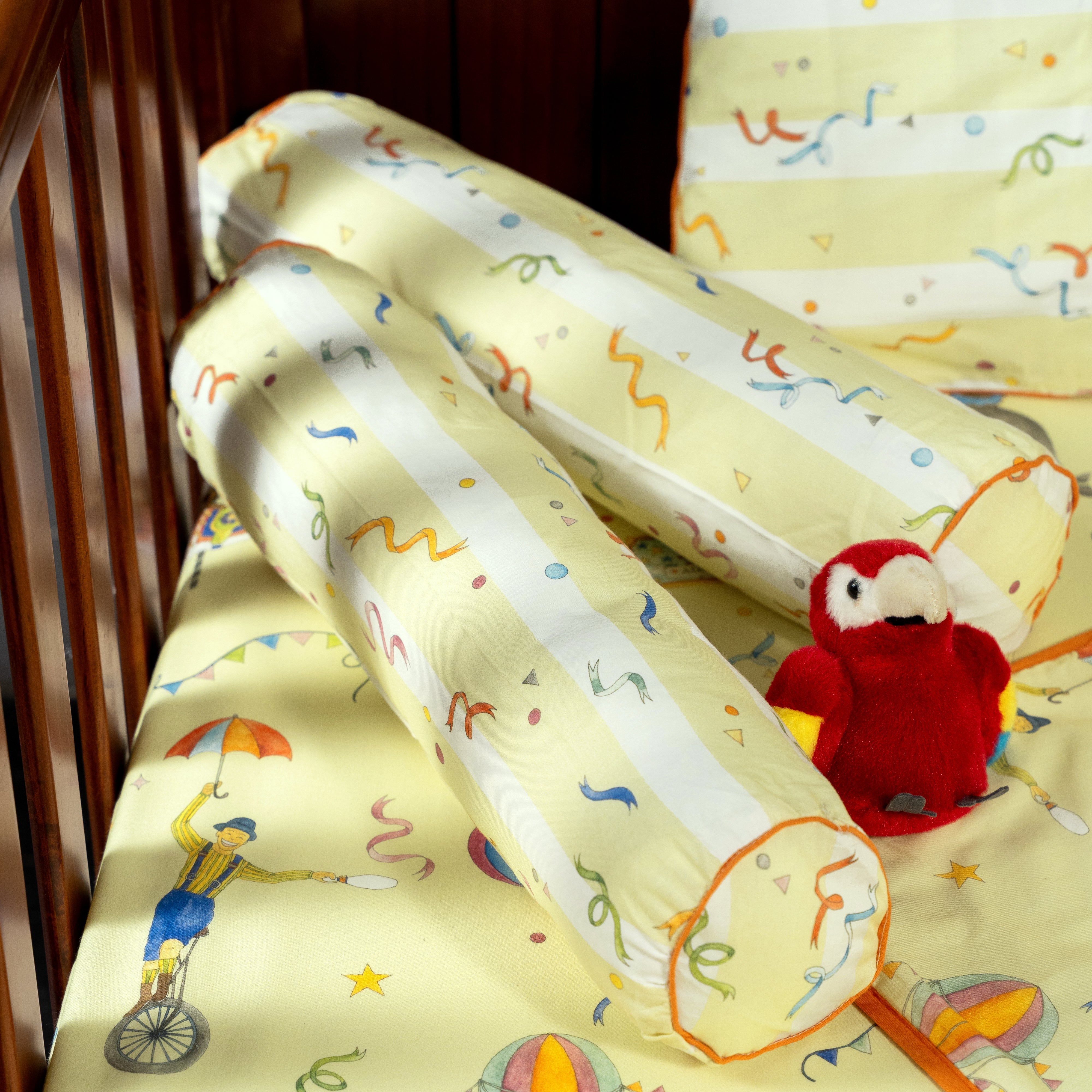 The Faraway Fair Crib Set - Set of 4